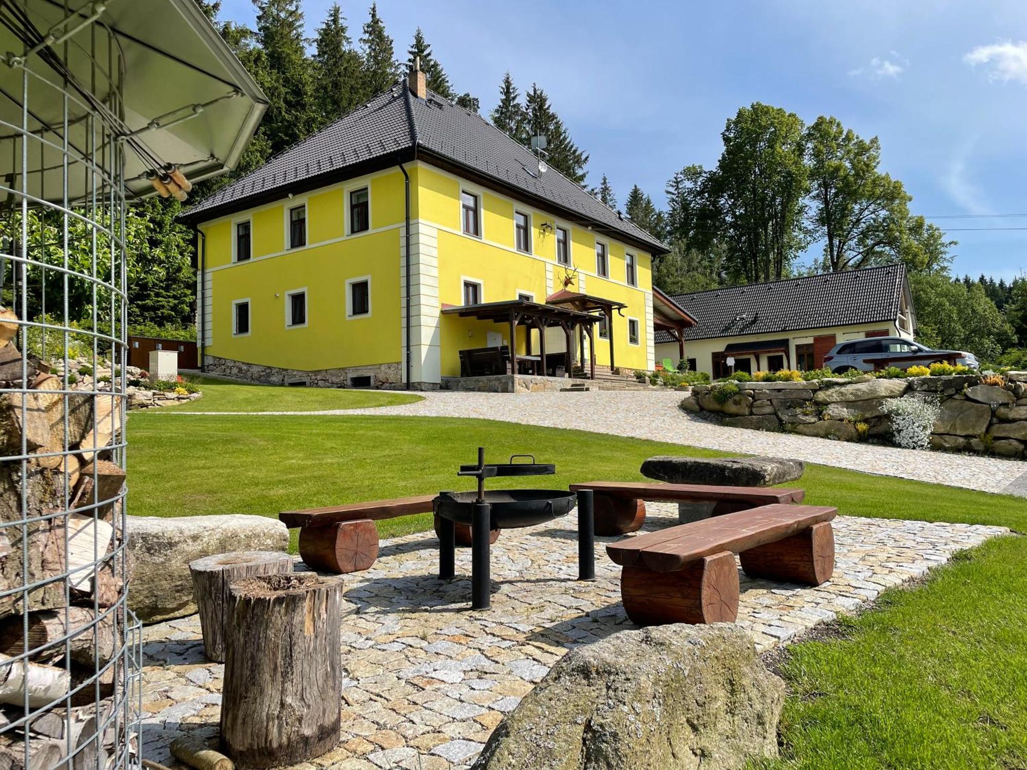 Apartmany Hajovna Lipno Loučovice Zewnętrze zdjęcie